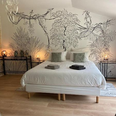 La Chaumeauniere Bed & Breakfast Aigrefeuille-d'Aunis Ngoại thất bức ảnh