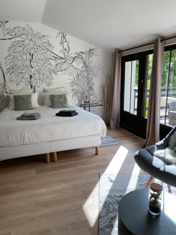La Chaumeauniere Bed & Breakfast Aigrefeuille-d'Aunis Ngoại thất bức ảnh