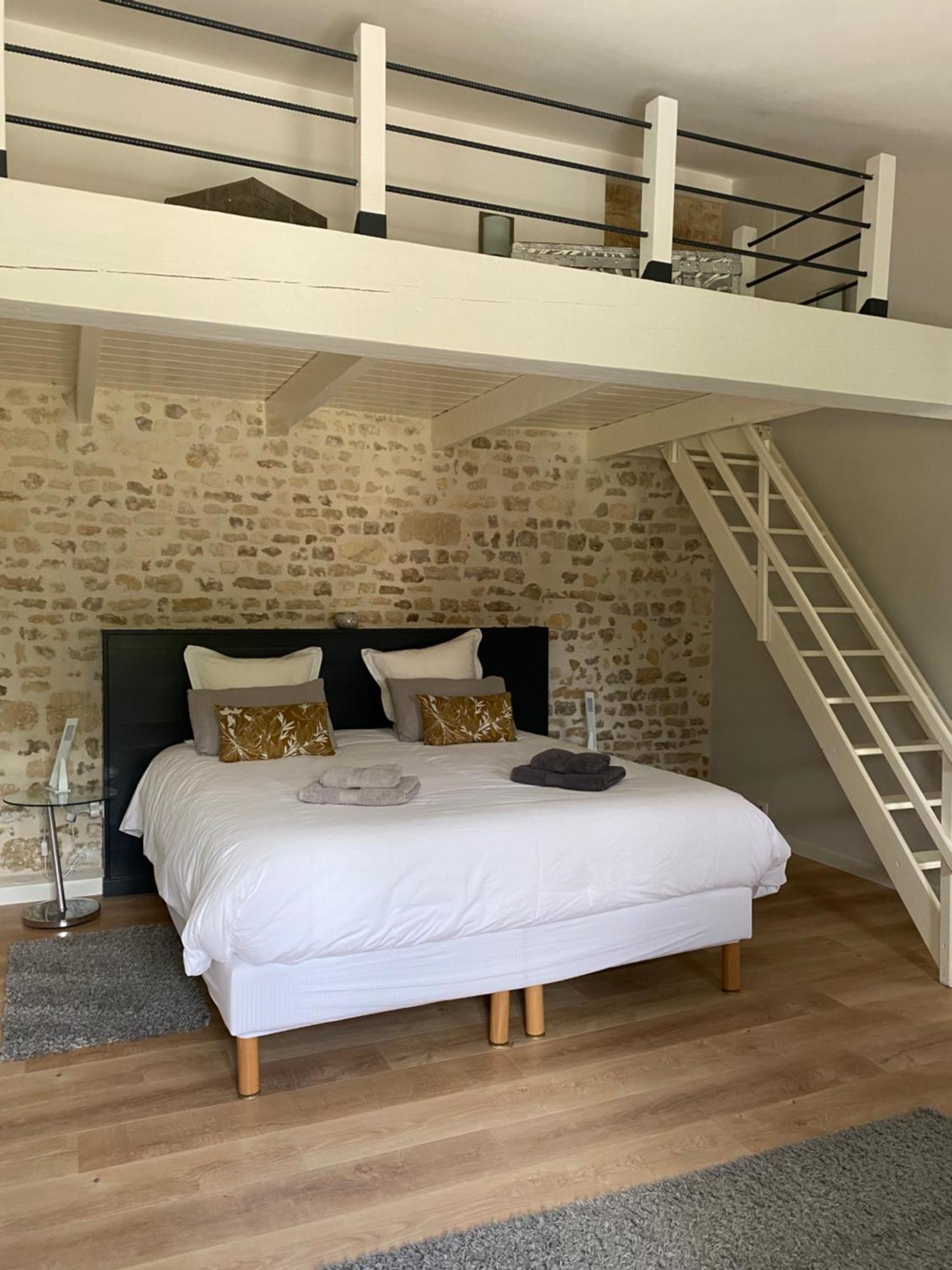 La Chaumeauniere Bed & Breakfast Aigrefeuille-d'Aunis Ngoại thất bức ảnh